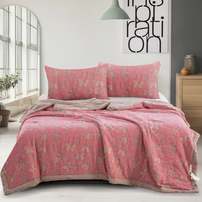 Couette papillon rose en gaze de coton jacquard