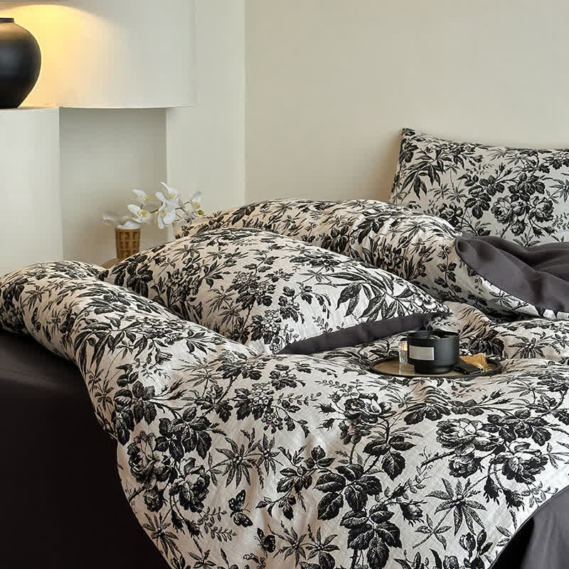 Parure de lit en coton naturel Black Camellia (4 pièces)