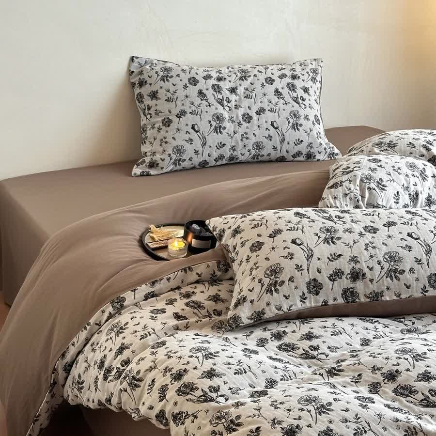 Parure de lit florale en coton naturel noir (4 pièces)