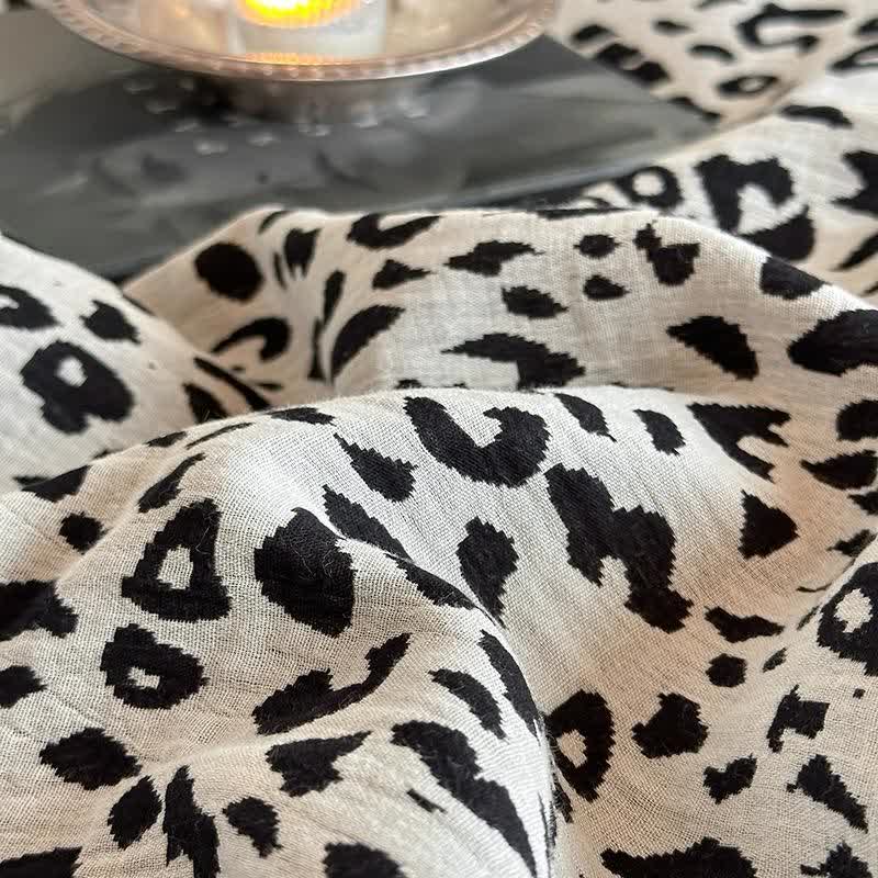 Parure de lit en coton naturel à imprimé léopard (4 pièces)