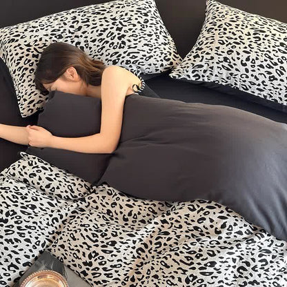 Parure de lit en coton naturel à imprimé léopard (4 pièces)