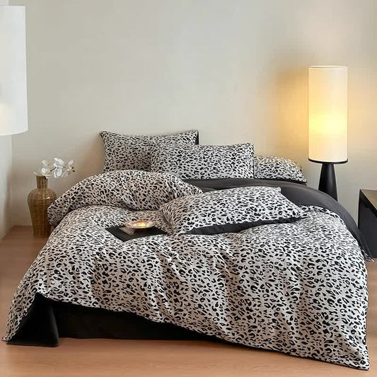 Parure de lit en coton naturel à imprimé léopard (4 pièces)