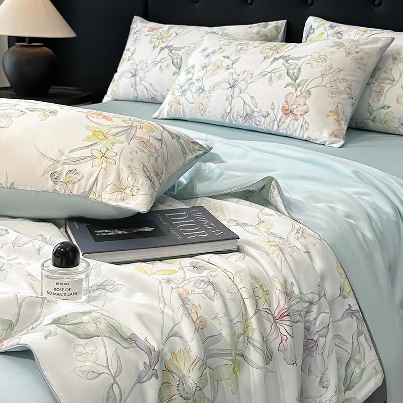 Couette soyeuse naturelle avec motif floral pastel - image 2