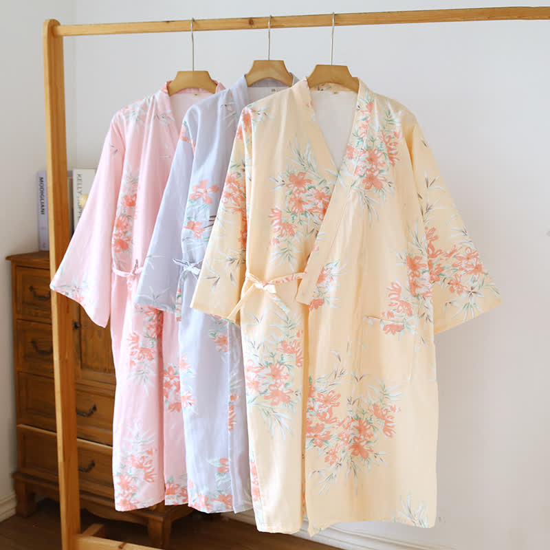 Peignoir kimono japonais en coton à motif fleur de pêcher - image 2