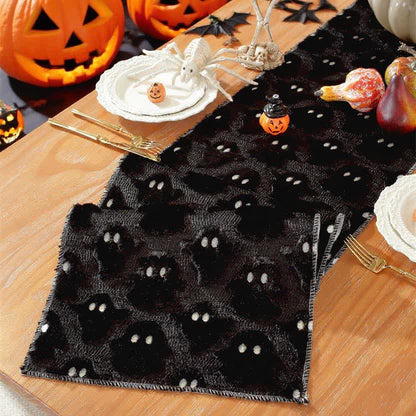 Chemin de table brodé fantôme en peluche d'Halloween - image 13