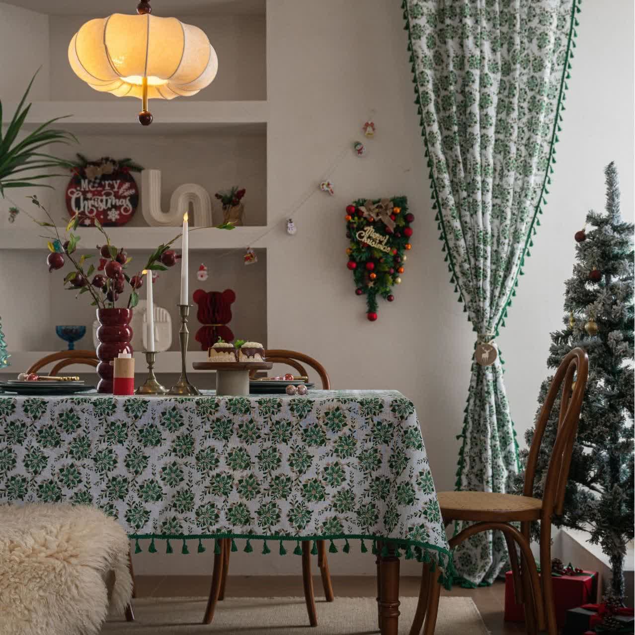 Nappe à imprimé floral de Noël et edelweiss - image 2