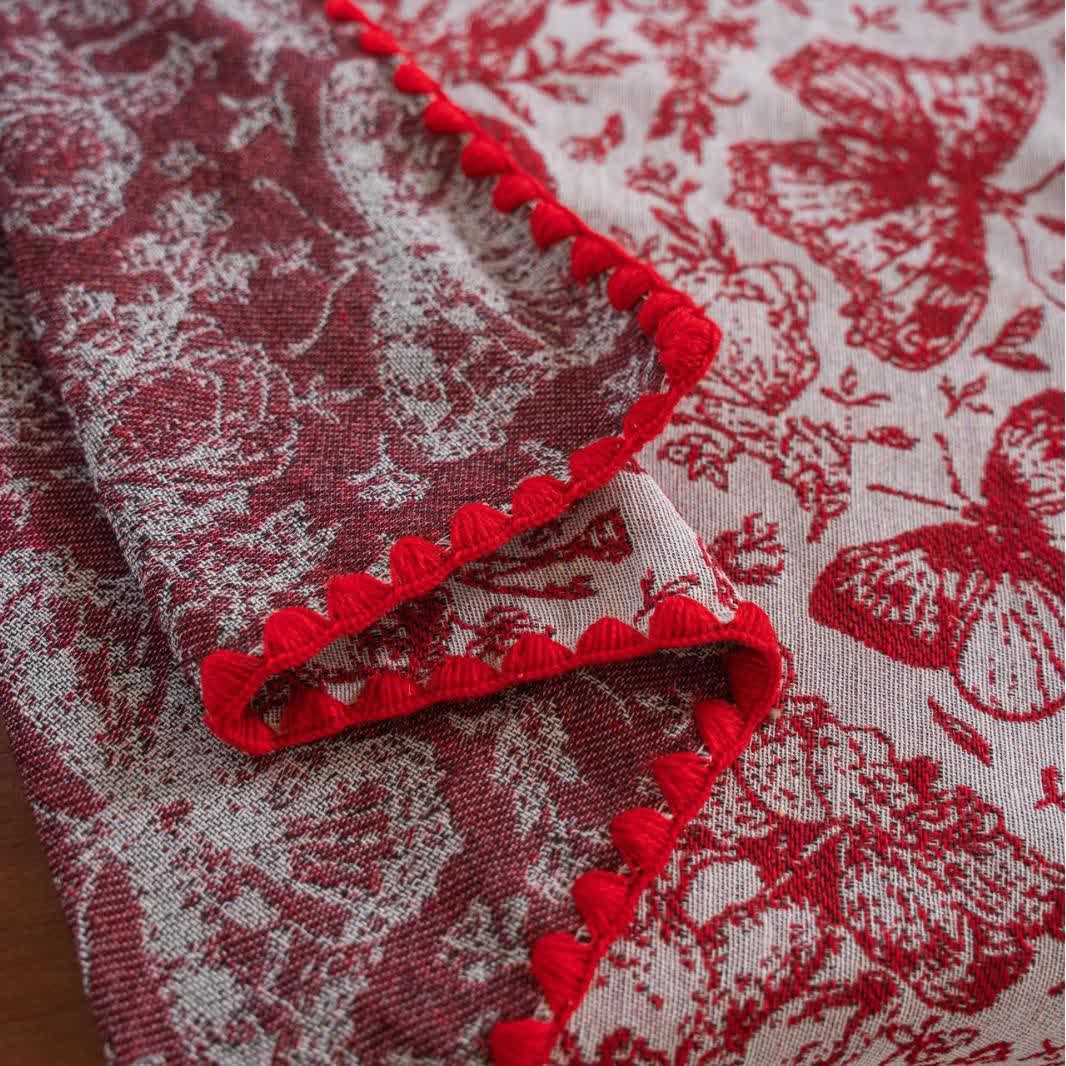 Nappe jacquard rouge à motifs papillons et fleurs - image 6