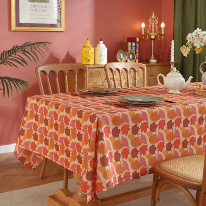 Nappe avec des feuilles d'érable en automne - image 2