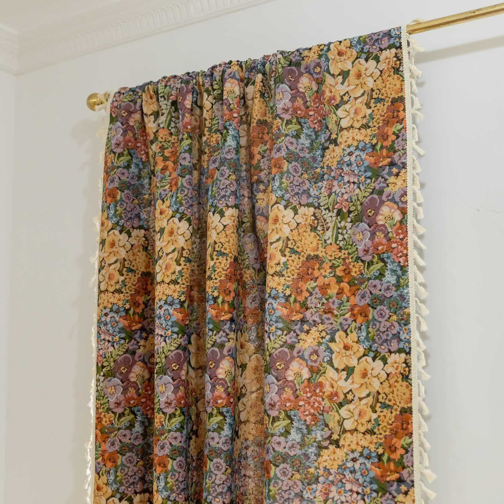 Rideau à pompons luxueux avec fleurs épanouies - image 6