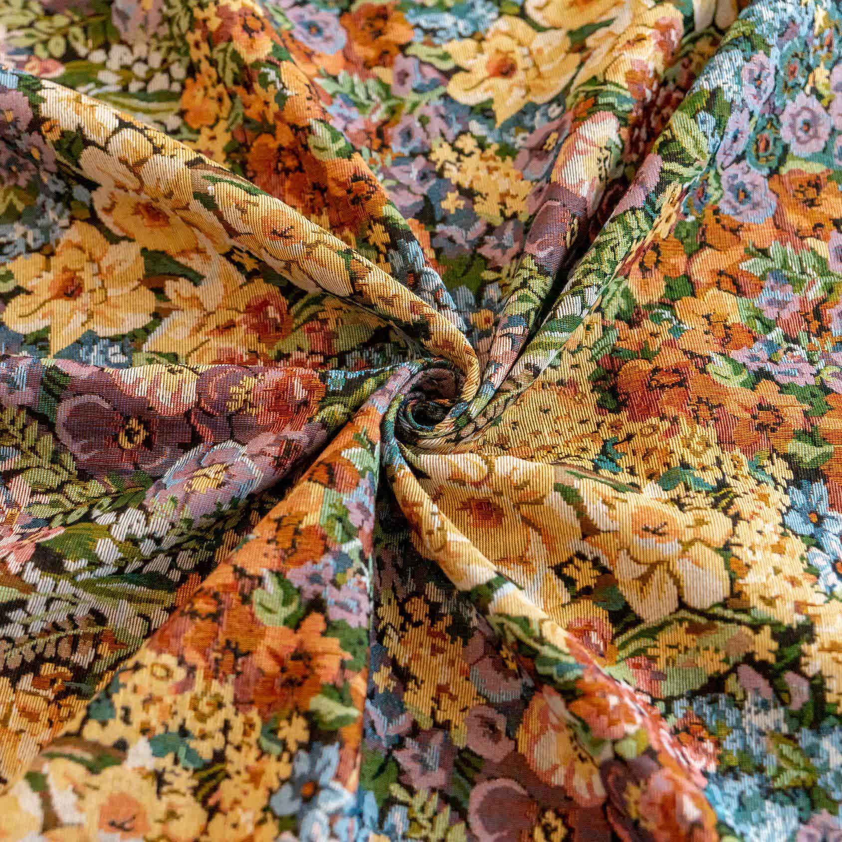 Rideau à pompons luxueux avec fleurs épanouies - image 10