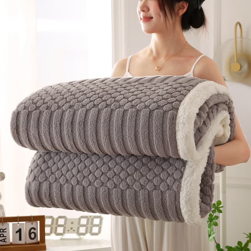 Couverture polaire texturée de couleur unie - Gris clair - 200cm x 230cm - image 15