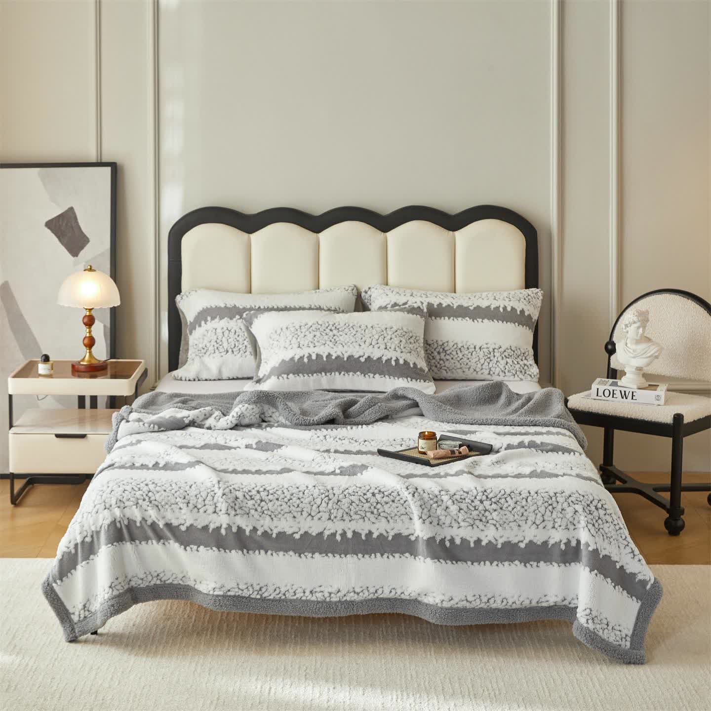 Couverture Sherpa double épaisseur à motif rayé - Gris - 200cm x 230cm - image 5