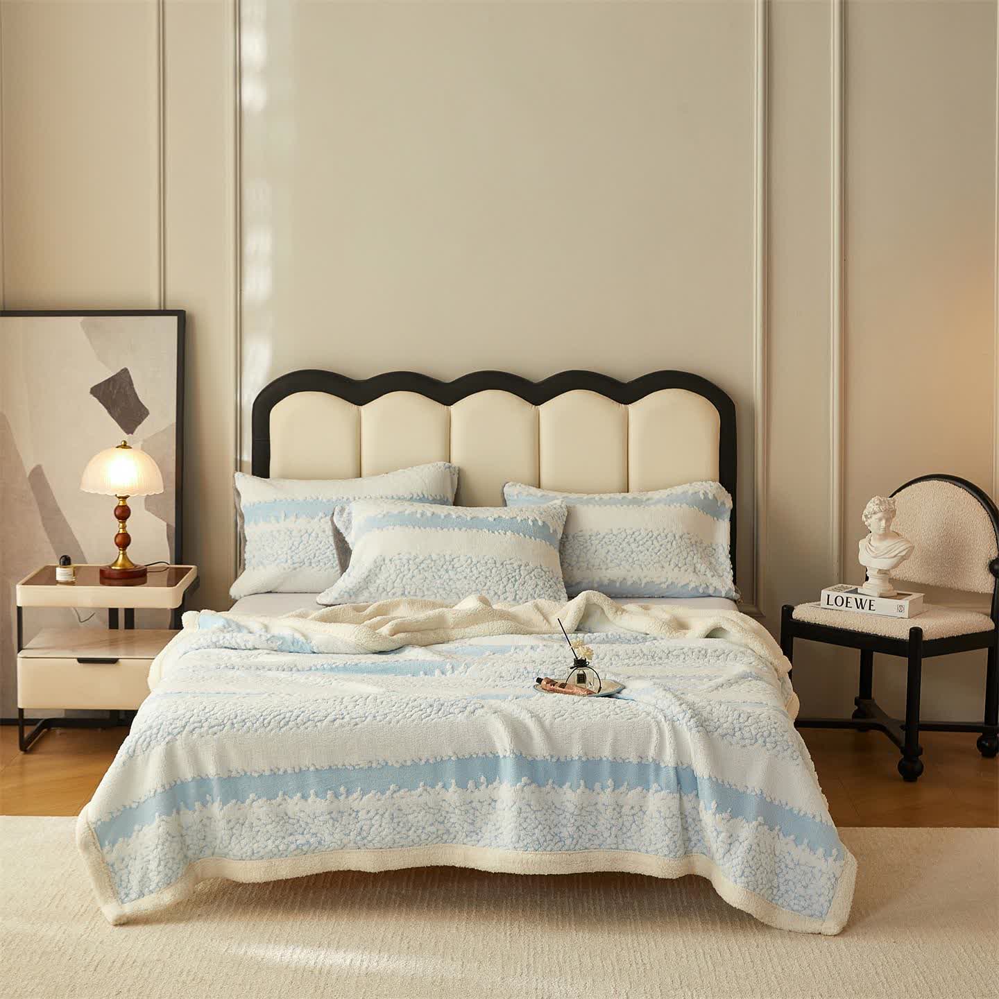Couverture Sherpa double épaisseur à motif rayé - Bleu ciel - 200cm x 230cm - image 14