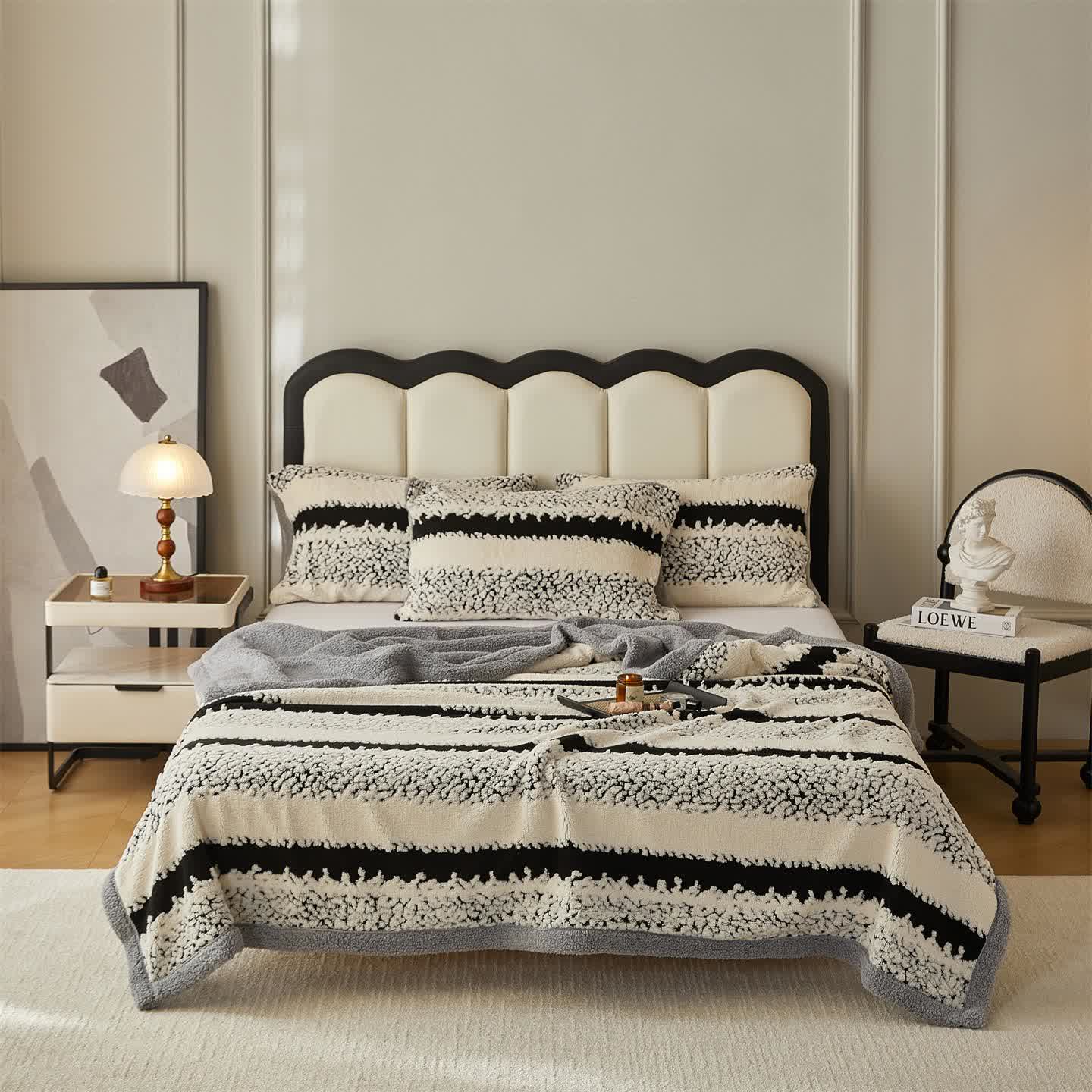 Couverture Sherpa double épaisseur à motif rayé - Beige - 200cm x 230cm - image 2