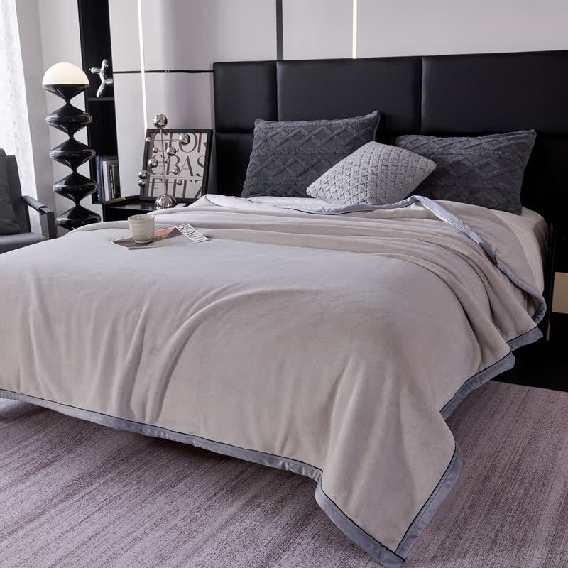 Couverture unie au style minimaliste - image 8
