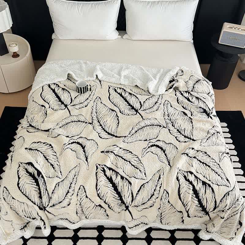 Couverture en peluche jacquard avec de grandes feuilles - image 3