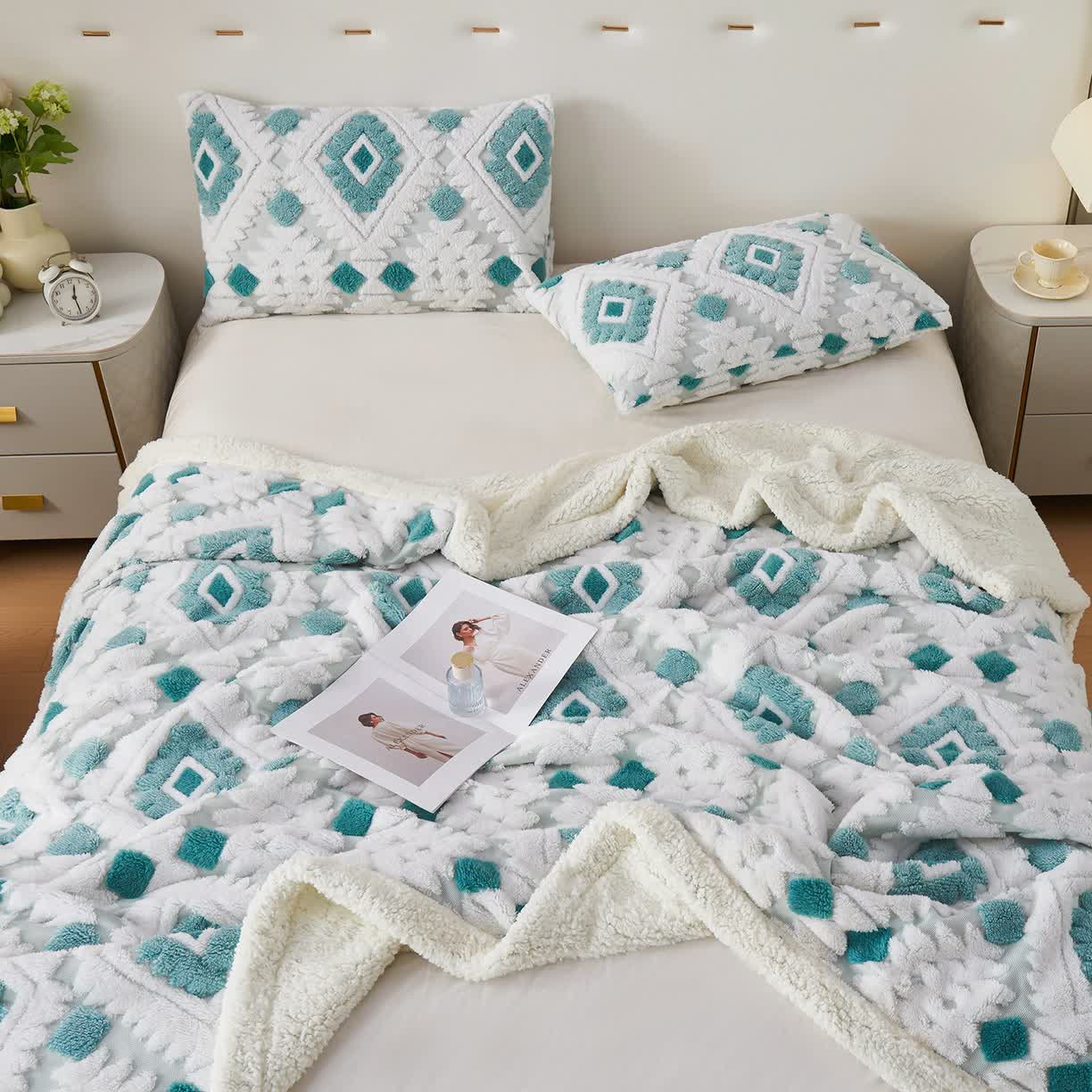 Couverture en jacquard sherpa bohème - Cyan - 200cm x 230cm - image 17