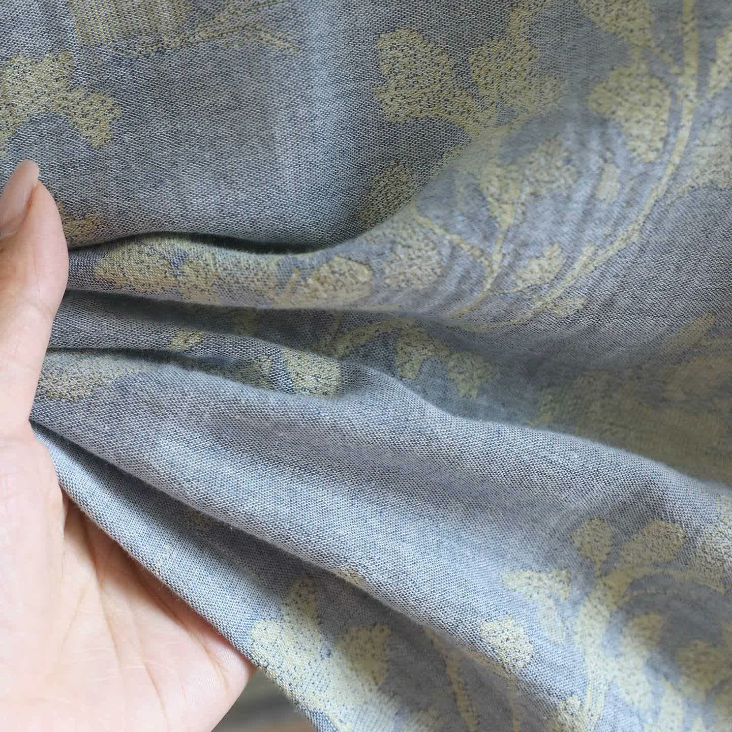 Élégante chemise de nuit en coton biologique à motif floral - image 11