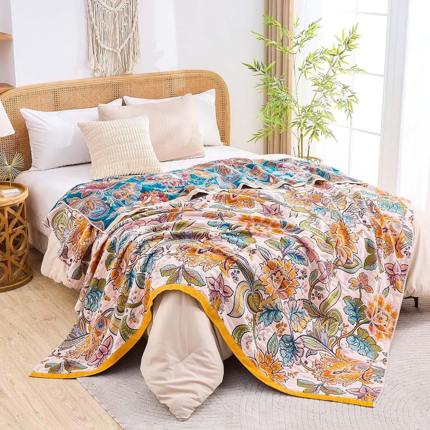 Couette en gaze de coton mousseline avec fleurs de vigne - 230 cm x 250 cm - image 1