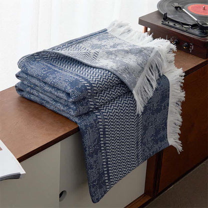 Couette moderne réversible en coton jacquard avec pompons - bleu foncé - 200cm x 230cm - image 7
