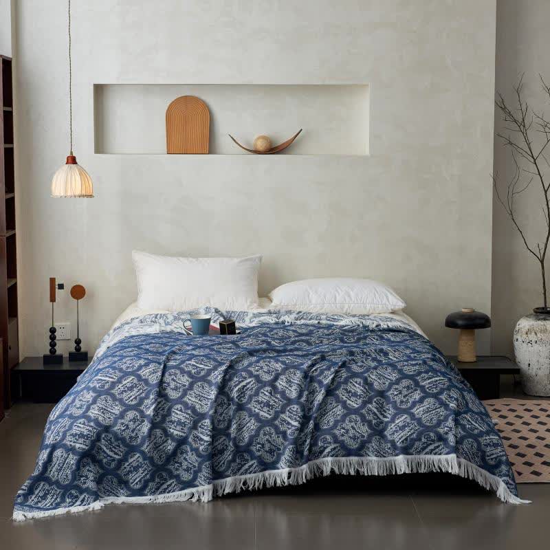 Couette réversible en coton avec pompons à motif rétro - image 1