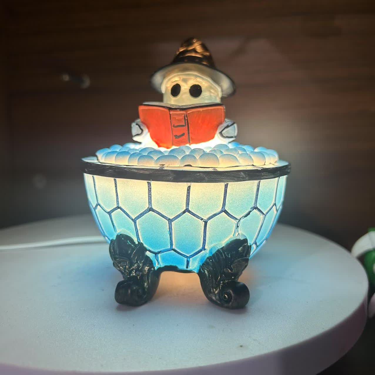 Décoration lumineuse de lecture fantôme d'Halloween - image 5