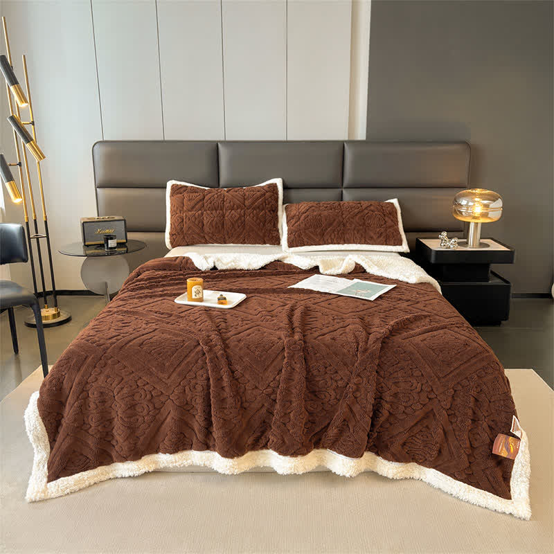 Couette florale luxueuse - caramel - 200cm x 230cm - image 1