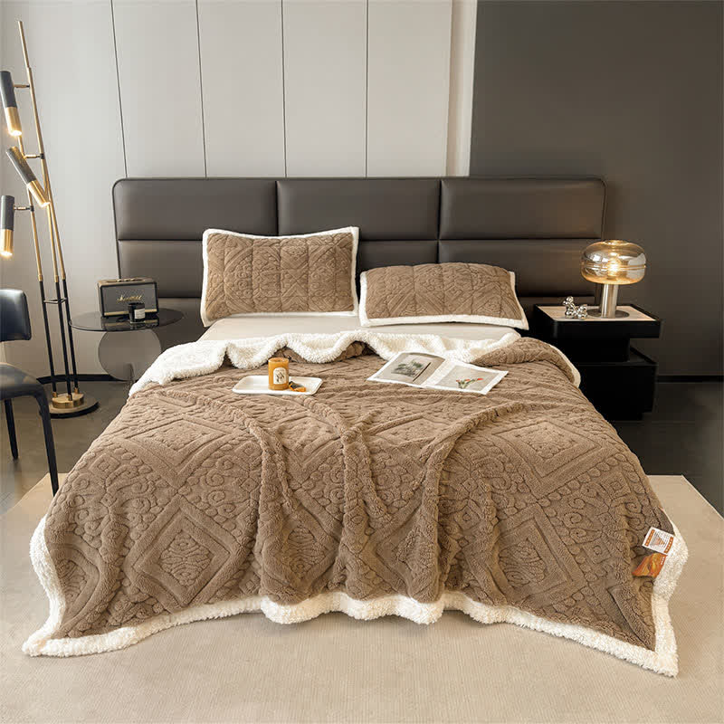 Couette florale luxueuse - chameau - 200cm x 230cm - image 18