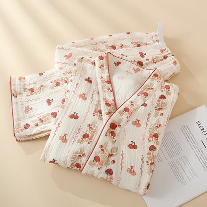 Pyjama kimono en gaze de coton aux motifs cerises et champignons - image 1