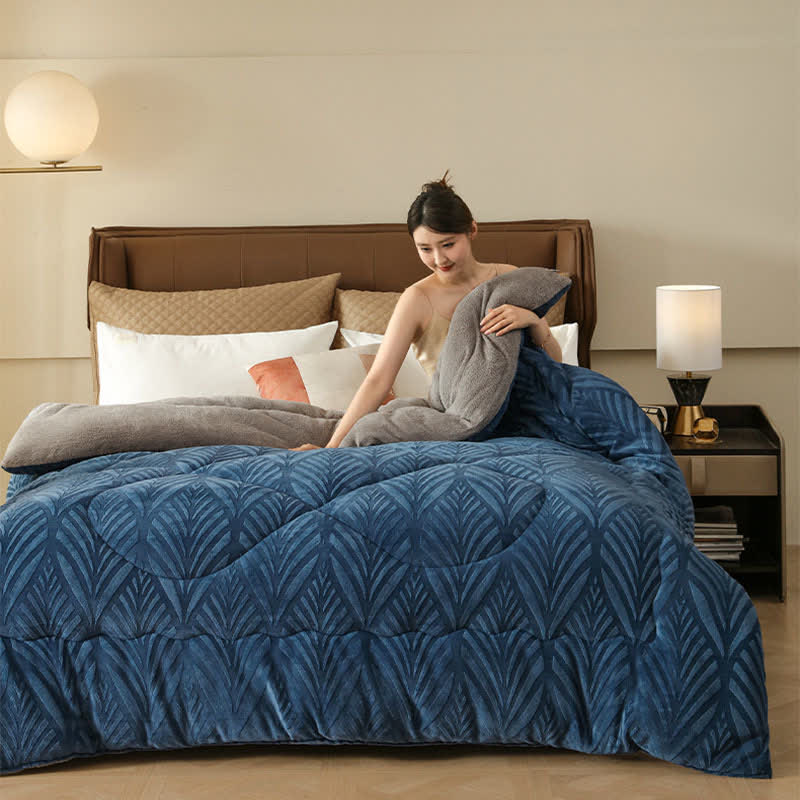 Couverture polaire luxueuse en relief - image 5