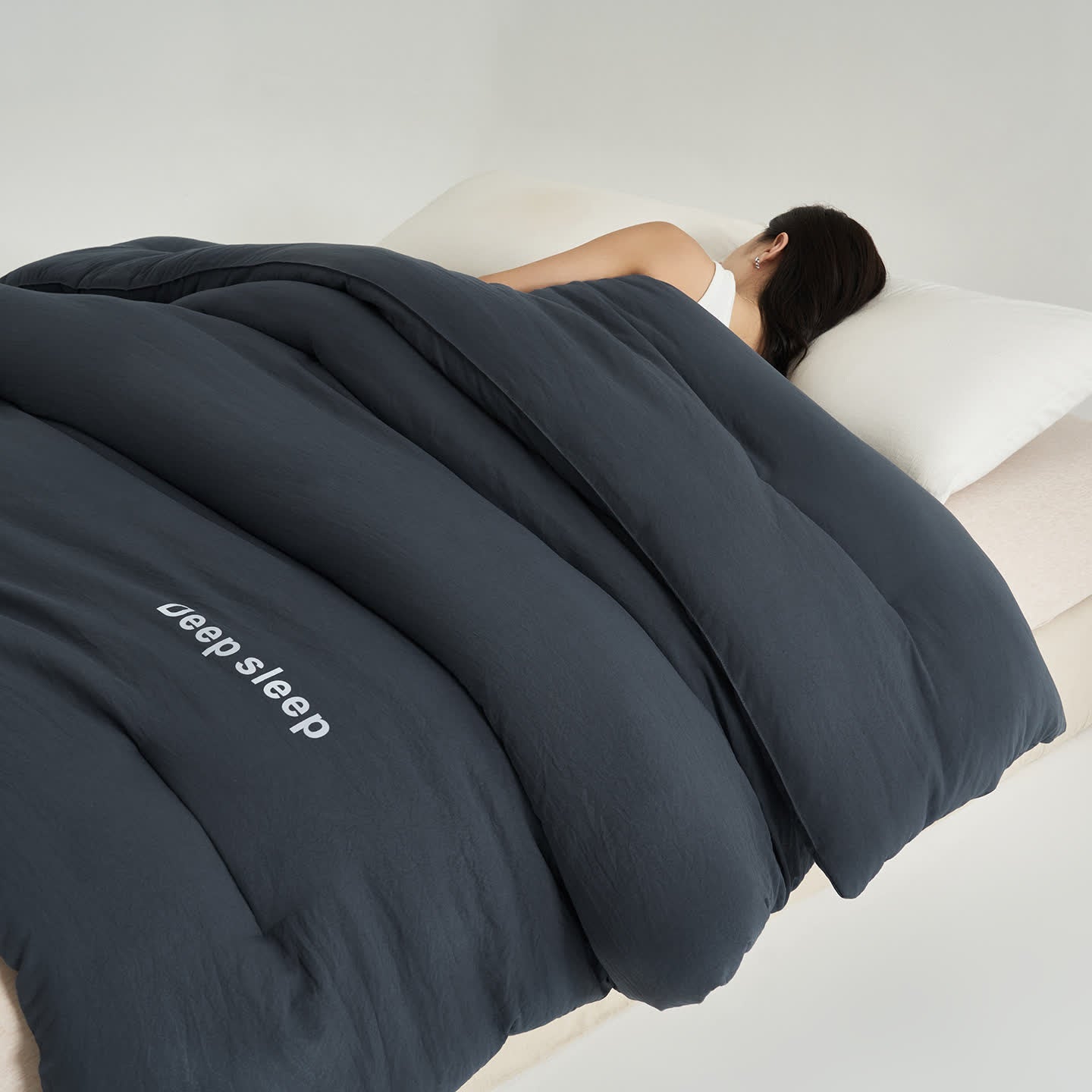 Couette avec imprimé lettres pour un sommeil profond - image 3