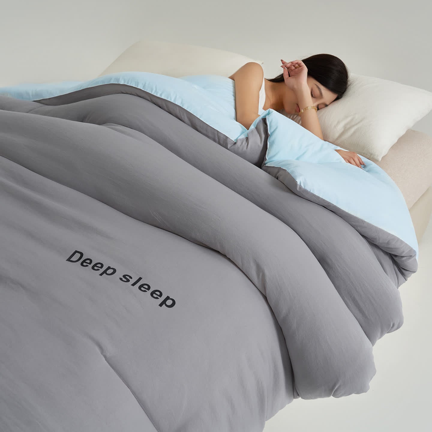 Couette avec imprimé lettres pour un sommeil profond - Gris clair et bleu ciel - 220cm x 240cm - image 16