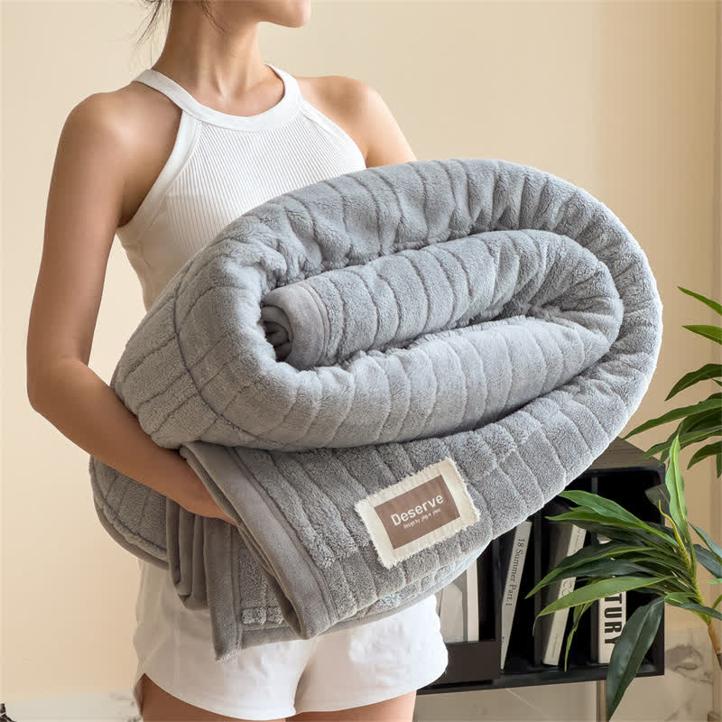 Couverture luxueuse et chaude à rayures texturées - Gris clair - 2 taies d'oreiller - 48 cm x 74 cm - image 12