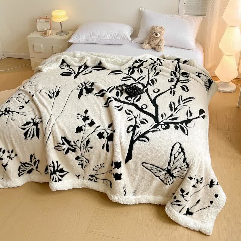 Couverture en jacquard avec motif arbre et papillon - image 2