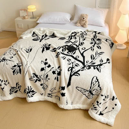 Couverture en jacquard avec motif arbre et papillon - image 2