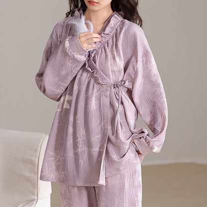 Ensemble de vêtements d'intérieur avec kimono en bambou et motif papillon - image 2