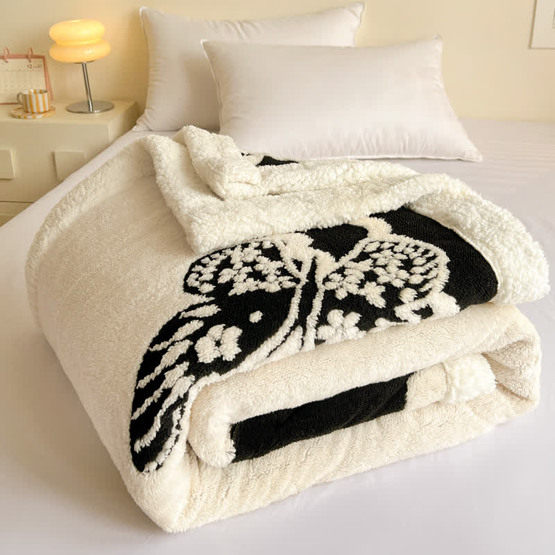Couverture chaude en jacquard avec motif papillon - image 10