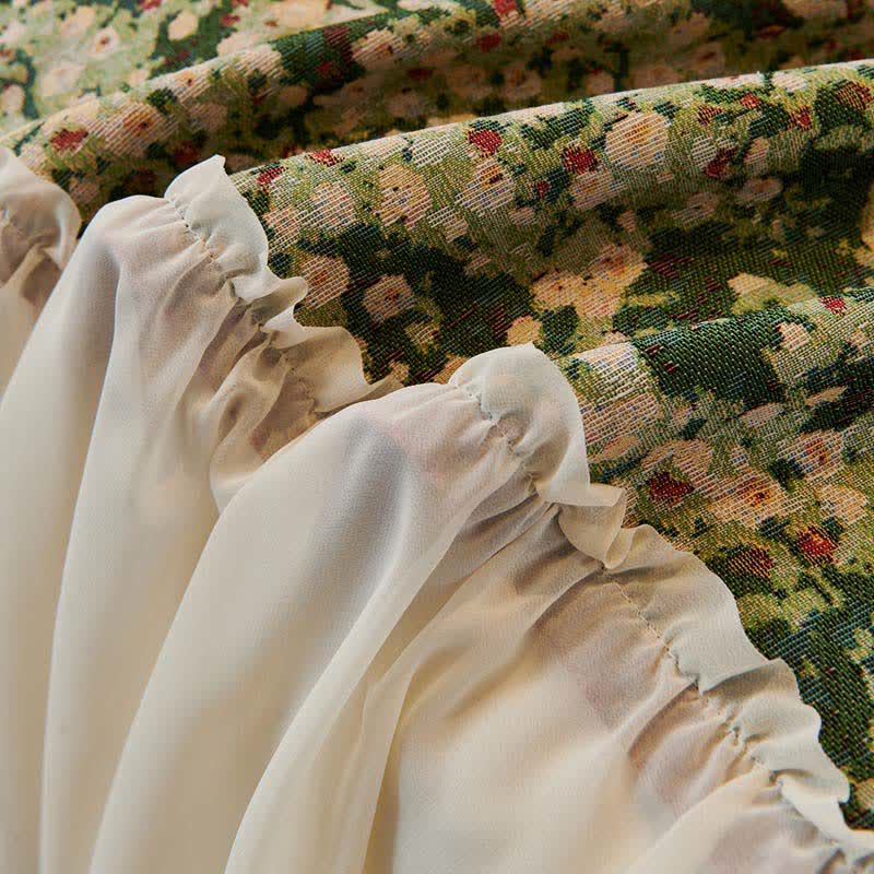 Housse de canapé verte à motif floral et volants - image 6