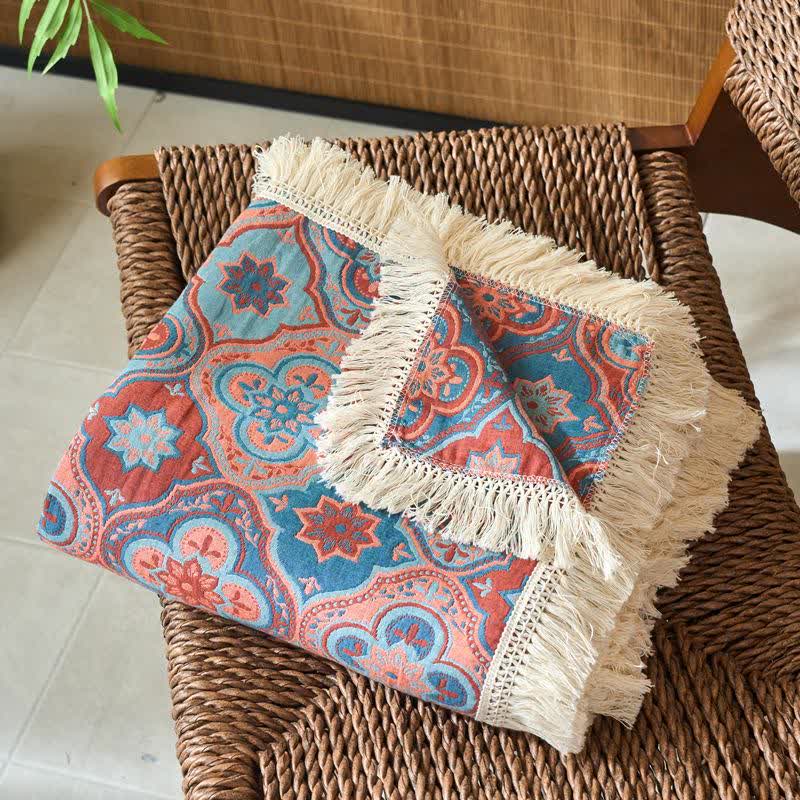 Couette jacquard vintage en coton et lin avec pompons - image 2
