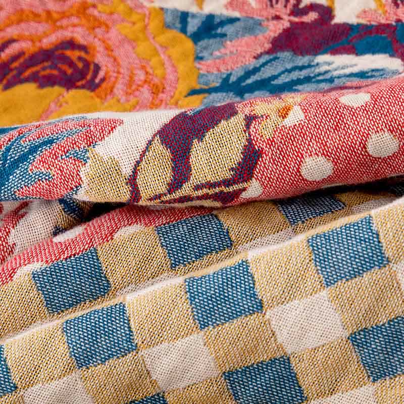 Couette patchwork en gaze de coton naturel à motif floral - image 4