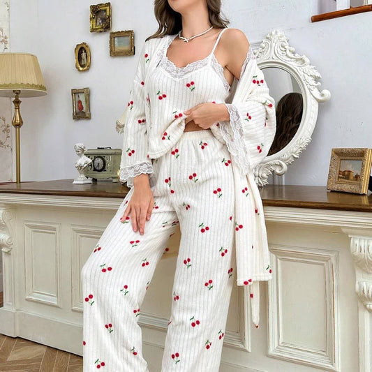 Ensemble pyjama imprimé cerises avec bordure en dentelle (3 pièces) - XL - image 0