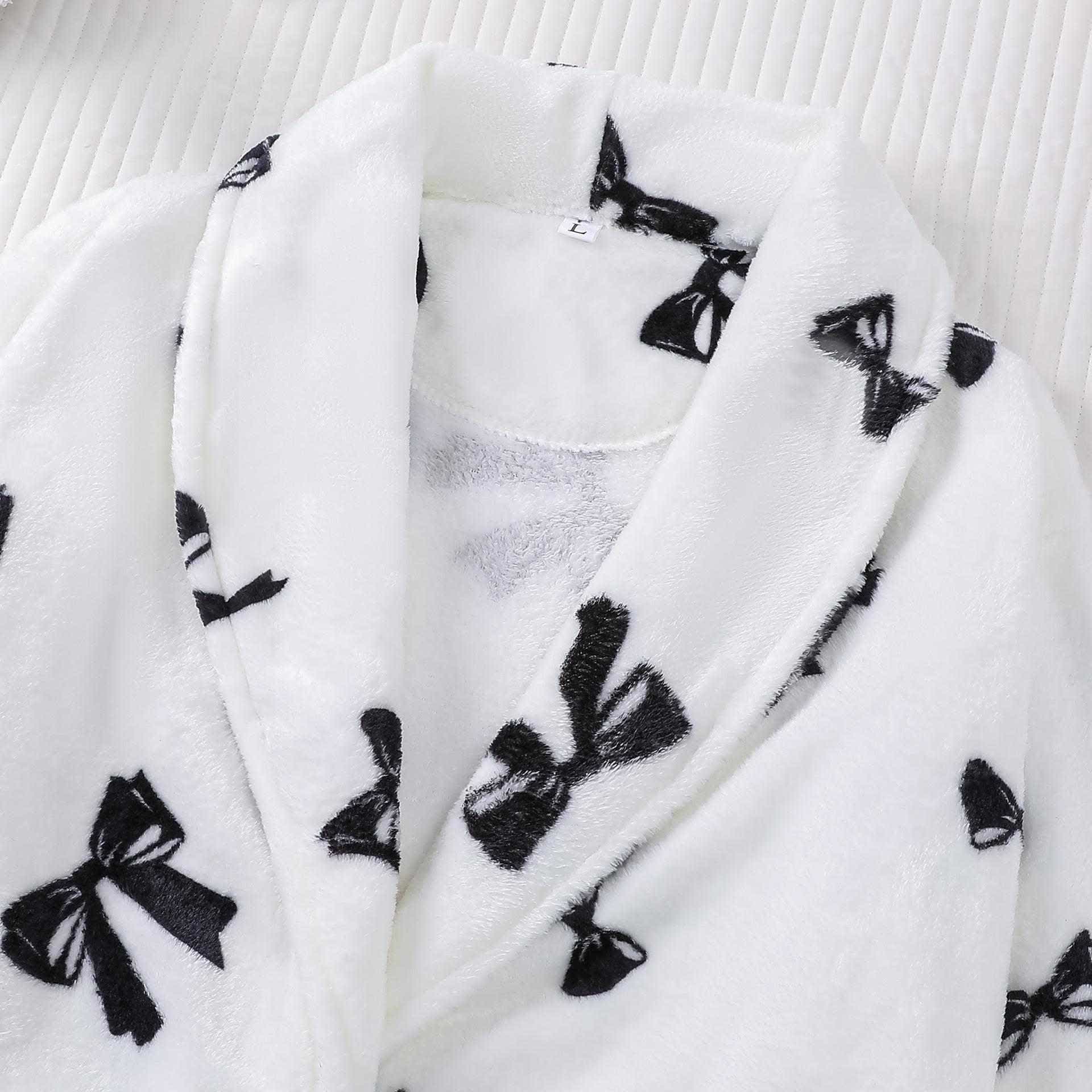 Peignoir en peluche noir avec motif nœud - image 2