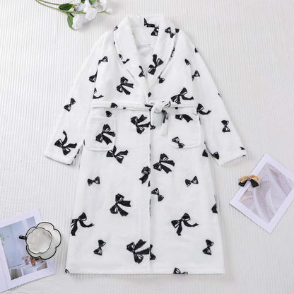 Peignoir en peluche noir avec motif nœud - XXL - image 0