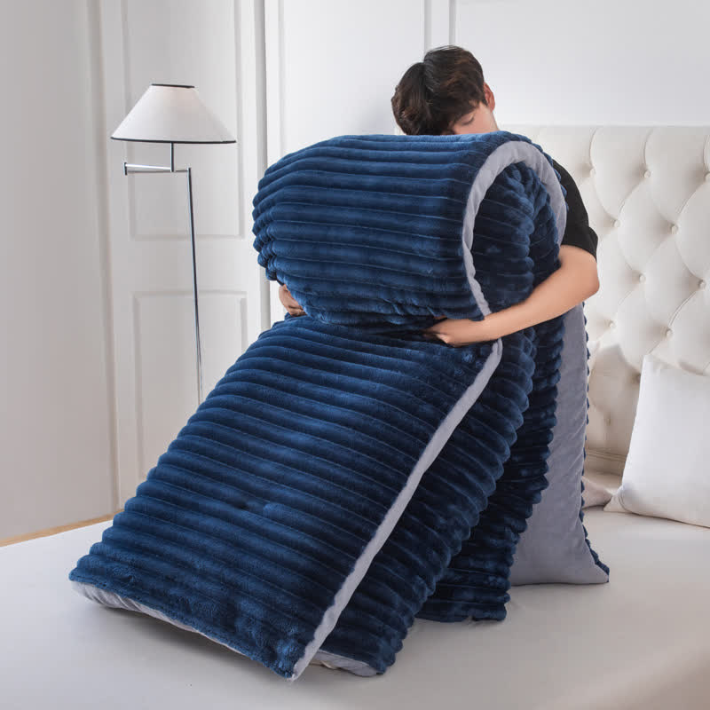 Couverture en peluche côtelée unie - bleu marine - 229 cm x 264 cm - image 7