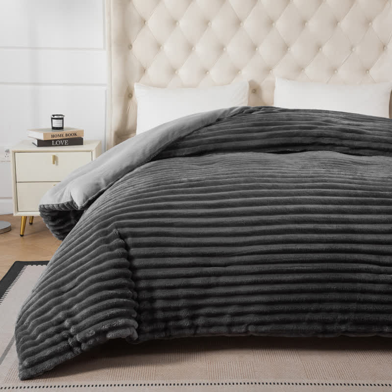 Couverture en peluche côtelée unie - image 33