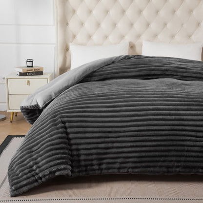 Couverture en peluche côtelée unie - image 33