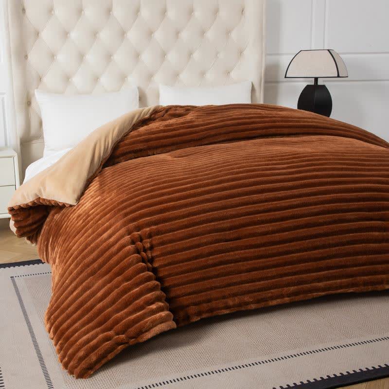 Couverture en peluche côtelée unie - image 14