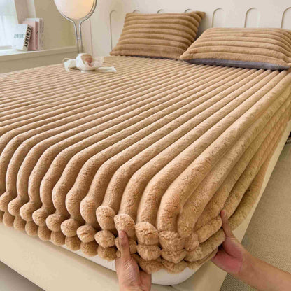 Drap-housse simple et chaud en polaire pelucheuse - Café - Drap avec 2 taies d'oreiller - 200 cm x 220 cm - image 1
