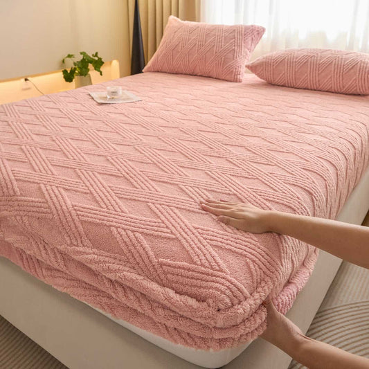 Drap-housse chaud en polaire rayée à losanges - Rose - Drap avec 2 taies d'oreiller - 200 cm x 220 cm - image 0