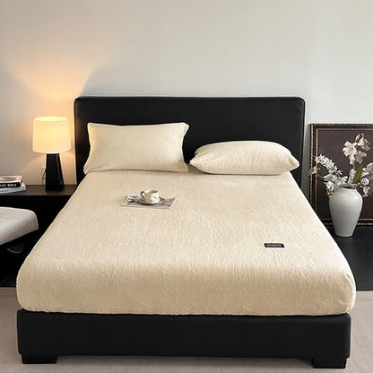 Drap-housse uni et chaud en peluche - image 1